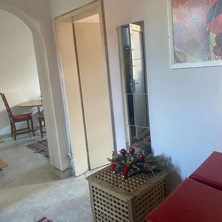 Central Apartment Sofia Esterno foto