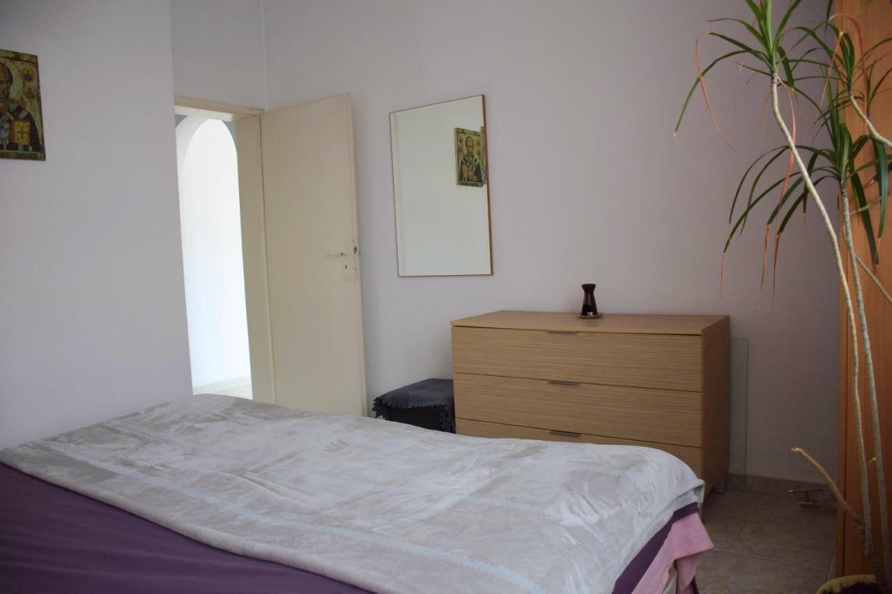 Central Apartment Sofia Esterno foto